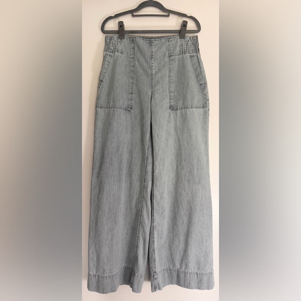 We The Free Light Wash Wide Leg Jeans - Picture 4 of 11